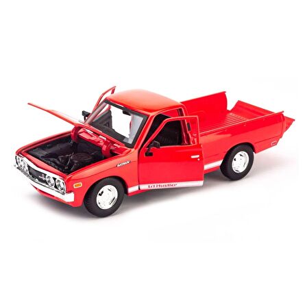 Maisto 1:24 1973 Datsun 620 Pick-up Model Araba - Kırmızı