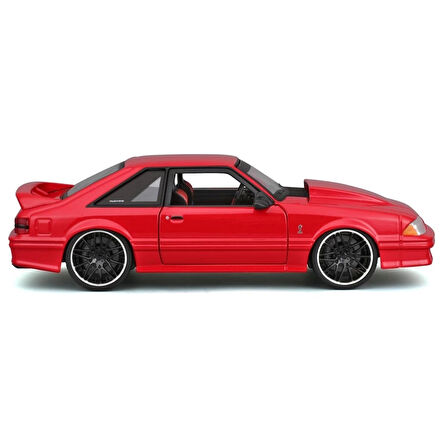 MAY 32549 1:24 1993 Ford Mustang SVT Cobra Model Araba -Necotoys