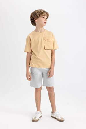 DeFacto Erkek Çocuk Oversize Geniş Kalıp Bisiklet Yaka Kısa Kollu Tişört C1342A824SMBG289