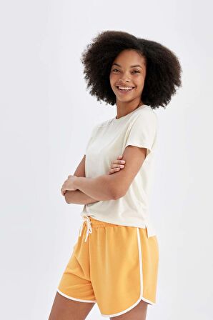 DeFactoFit Standart Fit Sporcu Kısa Paça Şort B0108AX24HSOG607