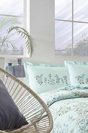 ÖZDİLEK NEVRESİM TAKIMI  RANFORCE 57 TEL ÇİFT KİŞİLİK MINT ROMANTIC TOUCH