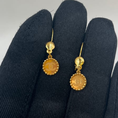 Top Top Sallantılı Madalyon Çevreli Altın Çocuk Küpesi 22 Ayar 1.61 Gram Hediye - 09CK029