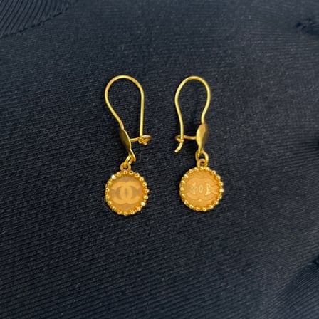 Top Top Sallantılı Madalyon Çevreli Altın Çocuk Küpesi 22 Ayar 1.61 Gram Hediye - 09CK029