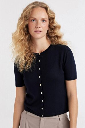 DeFacto Regular Fit Bisiklet Yaka Basic Düz Düğmeli Kısa Kollu Siyah Triko Hırka D4643AX24AUNV131