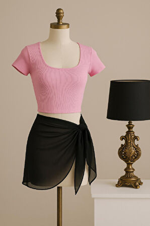 Kadın Pembe Yarım Kol Crop Ve Siyah Pareo 2'li Set