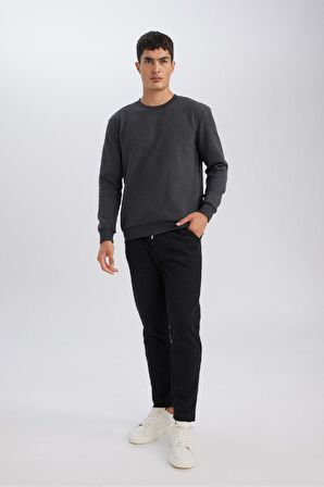 DeFacto Regular Fit Bisiklet Yaka Jakarlı Sweatshirt D5394AX24AUAR84