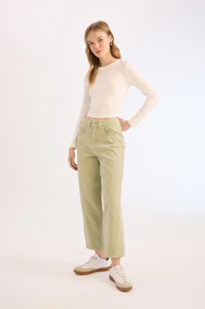 DeFacto Coool Fitted Bisiklet Yaka Ribana Basic Düz Uzun Kollu Beyaz Tişört C8190AX24AUWT32