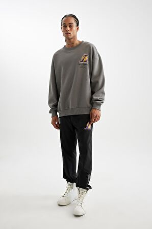 DeFactoFit NBA Los Angeles Lakers Oversize Geniş Kalıp Bisiklet Yaka Sırt Baskılı Kalın Sweatshirt C9254AX24AUGR211