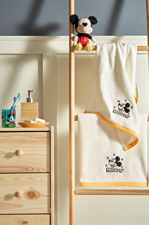 Özdilek Mickey Mouse Star Disney Lisanslı 2'Li Havlu Set