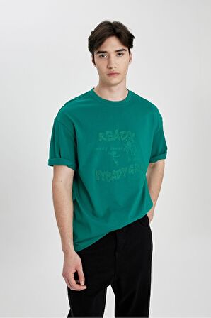 DeFacto Comfort Regular Fit Rahat Kalıp Bisiklet Yaka Baskılı Kısa Kollu Tişört B6380AX24SPGN1046