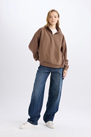DeFacto Oversize Geniş Kalıp Fermuarlı Dik Yaka Cepli Basic Düz Kalın Sweatshirt D7206AX24WNBN534