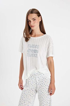 DeFacto Pijama Takımı Regular Fit Baskılı Kısa Kollu Üst Uzun Altı-Fall in Love C4992AX24HSER98