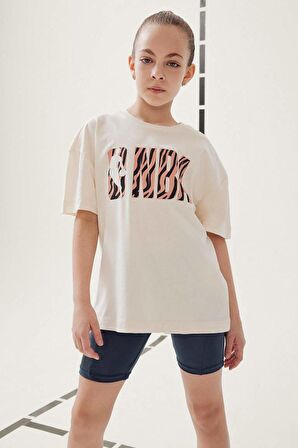 DeFacto Kız Çocuk NBA Wordmark Oversize Geniş Kalıp Bisiklet Yaka Kısa Kollu Tişört E7631A825HSBG700