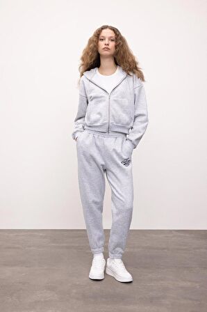 DeFacto Coool Standart Fit Kapüşonlu Basic Düz Kanguru Cepli Fermuarlı Sweatshirt Z7069AZ24WNGR210