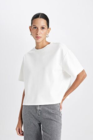 DeFacto Relax Fit Bisiklet Yaka Basic Kısa Kollu Tişört C7630AX24AUER105