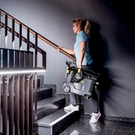 Karcher Puzzi 8/1 Koltuk Yıkama Makinesi