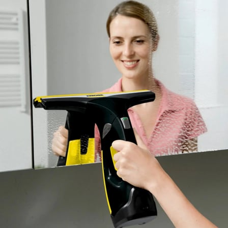 Karcher WV 2 Black Edition Şarjlı Cam Temizleyici ve Yüzey Temizleyici