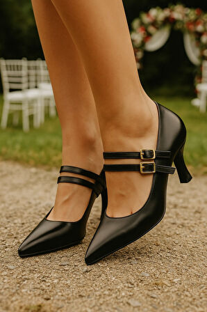 Günlük Kadın İnce Topuklu Sivri Burun Çift Bantlı Tokalı Abiye Ayakkabı 100
