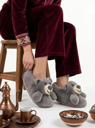 Kadın Hayvanlı Panduf Sıcak Tutan Peluşlu Rahat Yumuşak Kışlık Ayıcıklı Ev Terliği Pandifi ve Botu