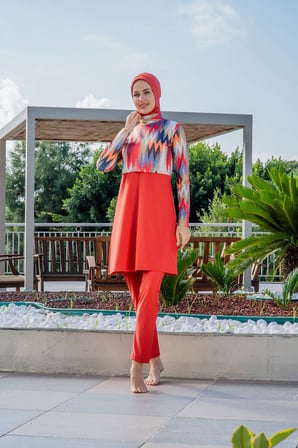 RUKO MAYO DESENLİ CROP MODEL BALIKÇI YAKA Lycra(Su İtici Ve Çabuk Kuruyan)Kumaş Tesettür Mayo
