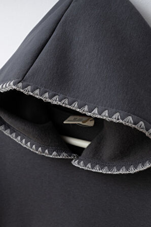 Nakış Detaylı Kanguru Cepli Kapüşonlu Kız Çocuk Takım