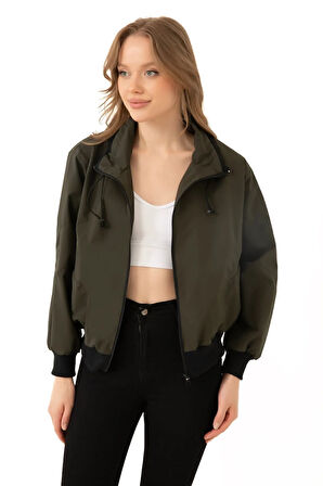 Kadın Haki Dik Yaka Su ve Rüzgar Geçirmez Oversize Crop Mevsimlik Yağmurluk Rüzgarlık