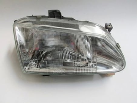 1998-1999 Renault Megane Far Lambası Sağ Elektrikli-Motorsuz (H4)(Ayfar) (Adet) (Oem No:7701040683)
