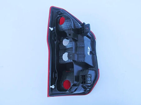 Ford Tourneo Courıer- 14/18; Stop Lambası Sağ Kırmızı/Beyaz (Mars) (Oem No: Et7613404Af)
