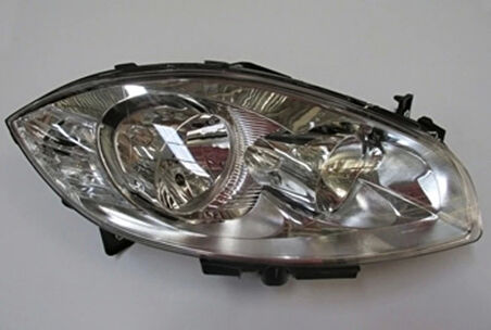 2012-2017 Fiat Linea Far Lambası Sağ Elektrikli-Motorlu-Nikelajlı 7Fişli (Ayfar) (Adet) (Oem No:51826738)