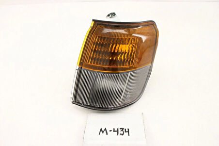 Sınyal Lambası Sol Japon Pajero (V1, V2, V3, V4) 2.6:3.0 V6:3.5 V6:2.5 Td 91-97 (Oem No: Mb831081)