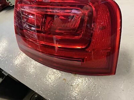 Stop Lambası A3 13Sonrası Ledli Dış Sağ Sedan (Oem No: 8V0945096A)