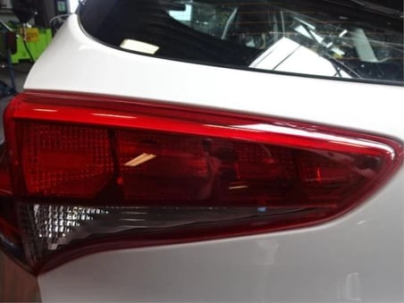 Hyundai Tucson 2015-2018 Stop Lambası İç Sol (Oem No: 92403-D7000)