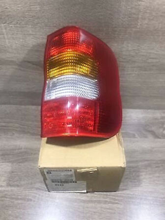 Stop Lambası Combo B 93-00 Sağ (Oem No: 1223531)
