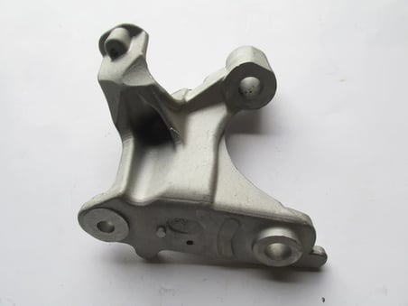 Renault Megane 4 Sedan 2021-2024 Motor Beşiği Bağlantı Ayağı Sağ (Beşik Darbe Emici) (Alüminyum) (Oem No: 548500910R)