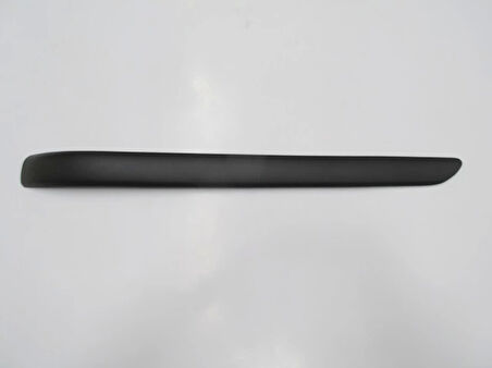 2002-2005 Bmw 3 Serisi Sd- Arka Tampon Bandı Sağ Pütürlü Siyah (Sensör Deliksiz) (Tw) (Adet) (Oem No:51127030604)