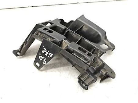 Arka Tampon Ayagı : Sağ Opel Corsa F Bm 20- (Oem No: 9829333680)