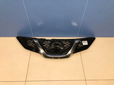 Panjur Qashqaı 14-17 Kamera Delikli (Oem No: 62310-4Ea0D)
