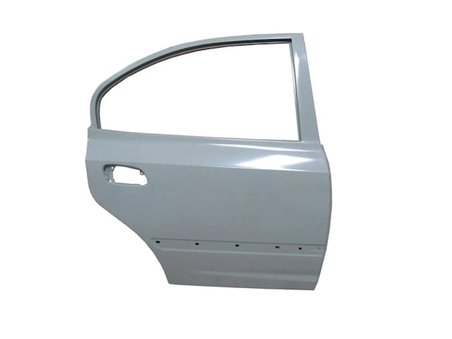 Hyundai Elantra 2004-2007 Arka Kapı Komple Sağ Gri Boyalı (İceli - Çekomastikli) (Sımyı) (Oem No: (77004-2D031))