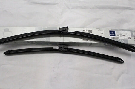 Silecek Süpürgesı Ön Takım 650 / 550 Mm Isıtmalı Cam Mercedes R231 Sl-Serısı Bm 2012- (Oem No: A2318201045)
