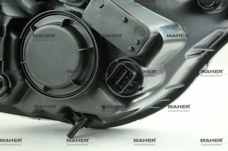 Far I-2020 2009-2011 Motorlu Sol (Oem No:921011J010)