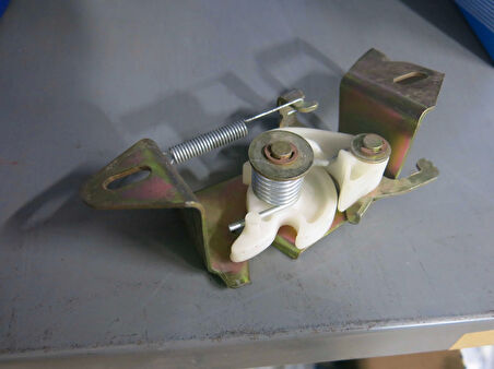 Renault R - 12 77- Motor Kaput Kilidi  (Oem No:7700505159)
