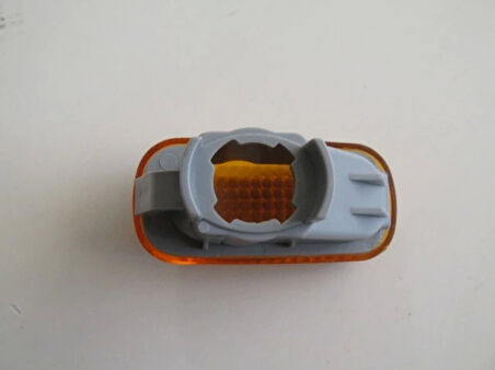Honda Civic- Sd- 2002-2004  Çamurluk Sinyali Sarı Sağ/Sol Aynı (Adet) (Eurolamp) (Oem No:34301S5A013)