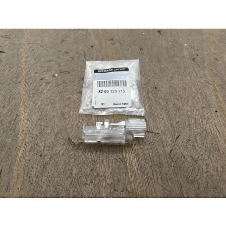 Toyota Corolla 2ZRF 2023 Reflektör Arka Sol Oem No (8192002350)