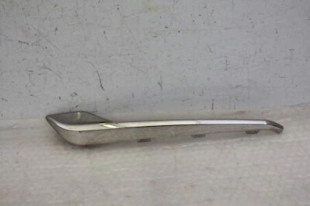 peugeot  3008  2017-2020  far bağlantı braketi sağ (far alt taşıyıcısı) plastik (tw) Oem No (9817043778)