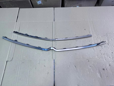 Citroen C3 2021-2024 Ön Panjur Üst Çıtası Nikelajlı (Tw) (Oem No (9833503580))