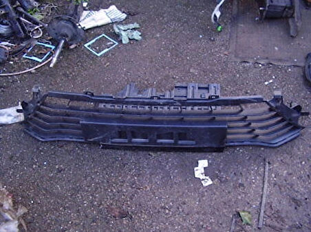 Renault Fluence 2013 Sonrası Ön Tampon Bağlantı Braketi R-L Set Oem No (622217286R)