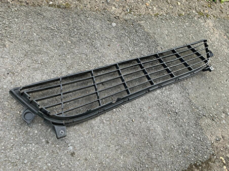 Dacia Lodgy 2017 Sonrası Tampon Panjuru Oem No (622542386R)