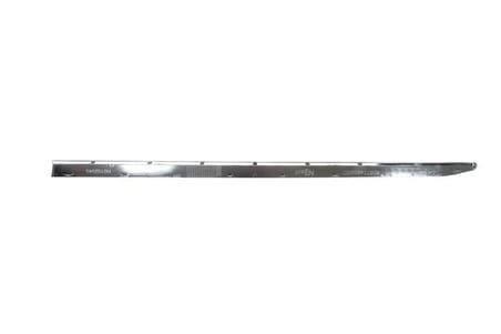renault clio- 5- hb- 2023-2025  ön kapı bandı sağ nikelajlı Oem No (808D05343R)