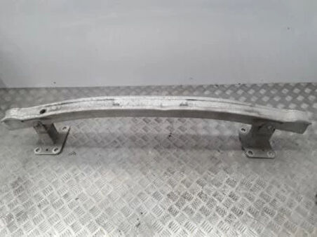 Renault Megane 2 2003-2008 Ön Sağ Tampon Demir Ayağı Oem No (8200011107K)