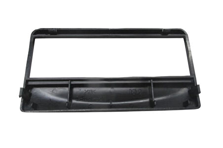 ford escort- 1995-1999  ön gögüs teyp panelı/çerçevesı Oem No (95AP18933AD)